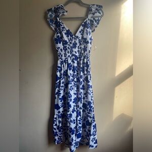 Women’s ruffle sleeve floral midi ruffle dress size S